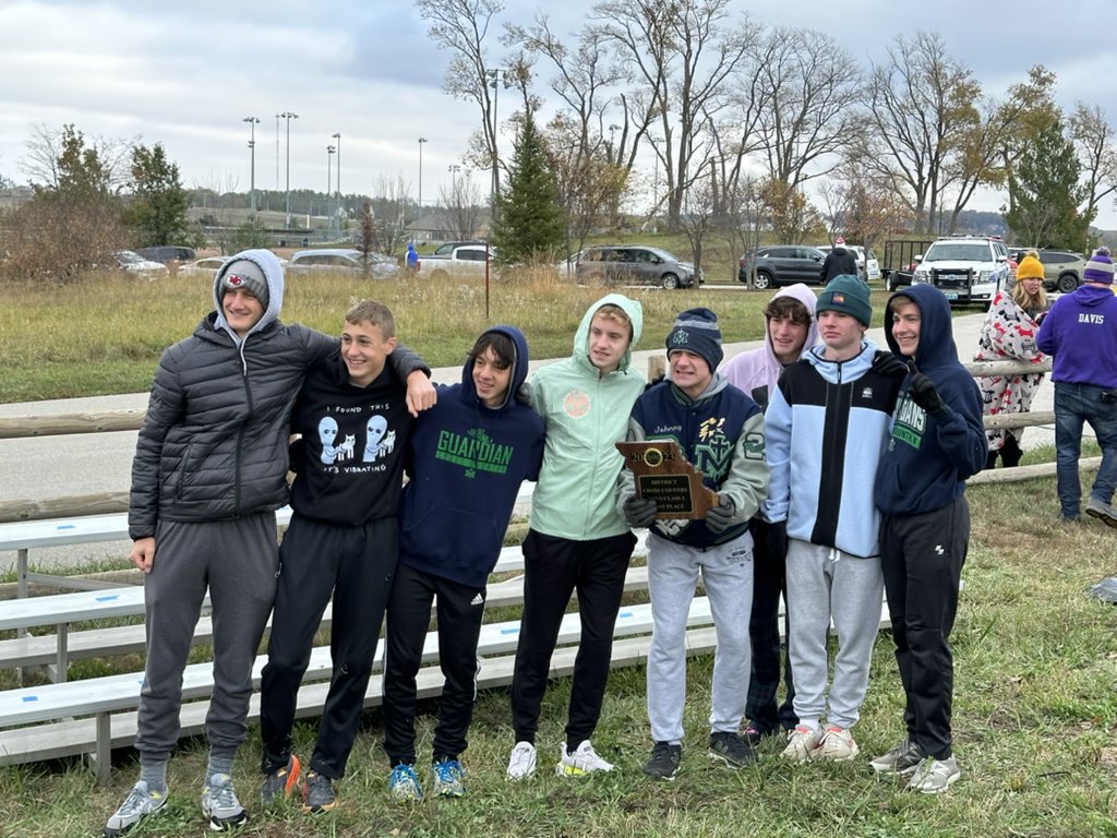 An AWESOME day for XC

Boys Team are DISTRICT CHAMPS
Johnny: 3
Jack : 7
Xavier: 10
Oliver: 11
David: 12
Wyatt: 35
Andrew: 37

Girls placed 2nd
Elsa: 1
Bella: 7
Erica: 27
Ava: 31
Shelby: 32
Esmee: 47
Libby: 71

Both teams will compete in the state championship next Saturday!!