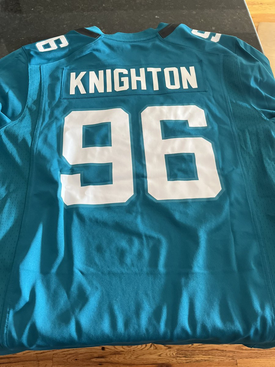 Let’s get this bread today coach! <a href="/Coach_Knighton/">Terrance Knighton</a> #GBR