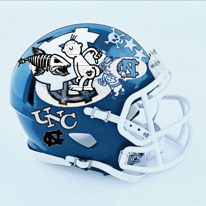 OlSavageLarry's tweet image. It's GT in Mylanta tonite. So I trust we'll see NONE of that ridiculous "stormtrooper" uniform business. Stormtroopers, you'll recall, can't shoot straight. I mean 'em boys are epic AWFUL. And frankly, we just do not need their kinda mojo today.

Besides, it's all about #ourblue.