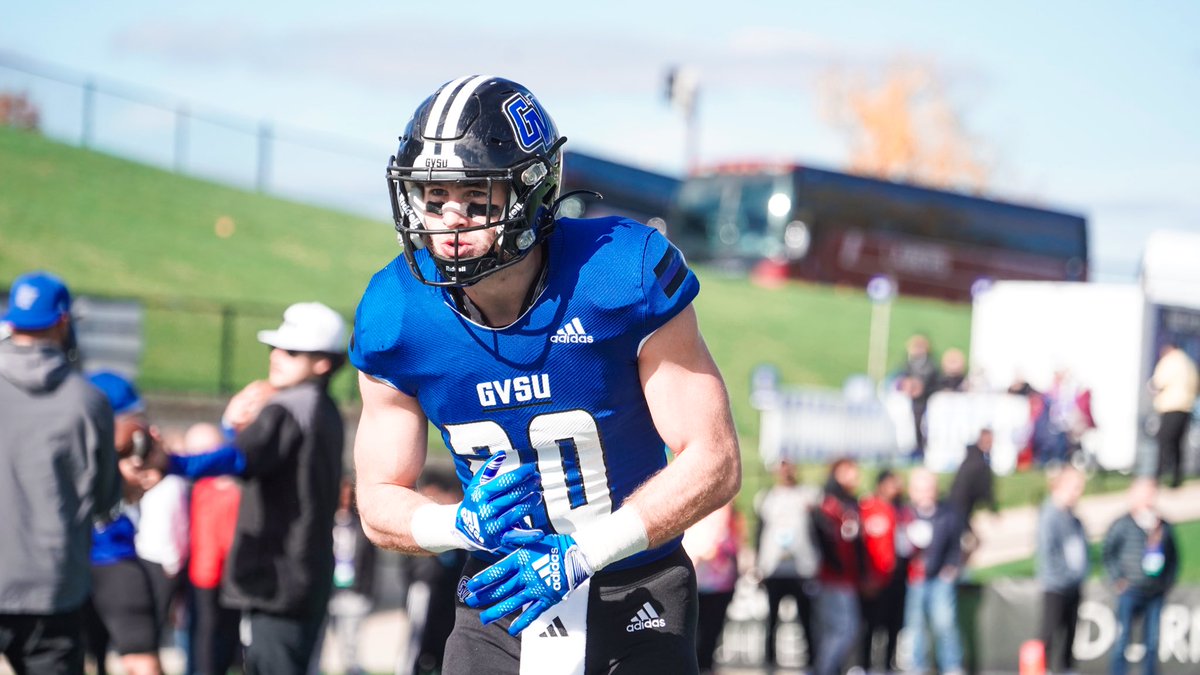 GVSU Football tweet media
