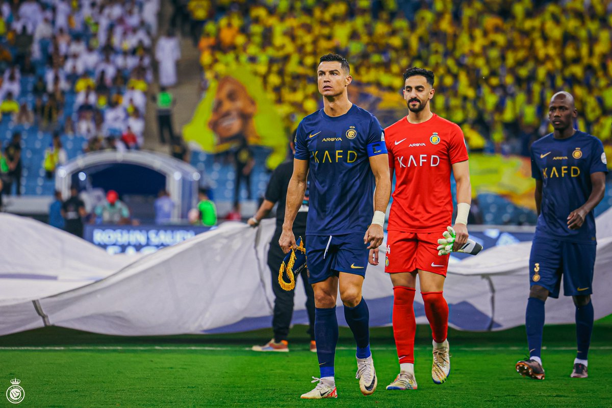 AlNassrFC's tweet photo. الحمد لله ثلاث نقـاط حققناها اليـوم 🤩
نلقاكم مساء الثلاثاء في الأول بارك 💛 https://t.co/PJ8skimkBL