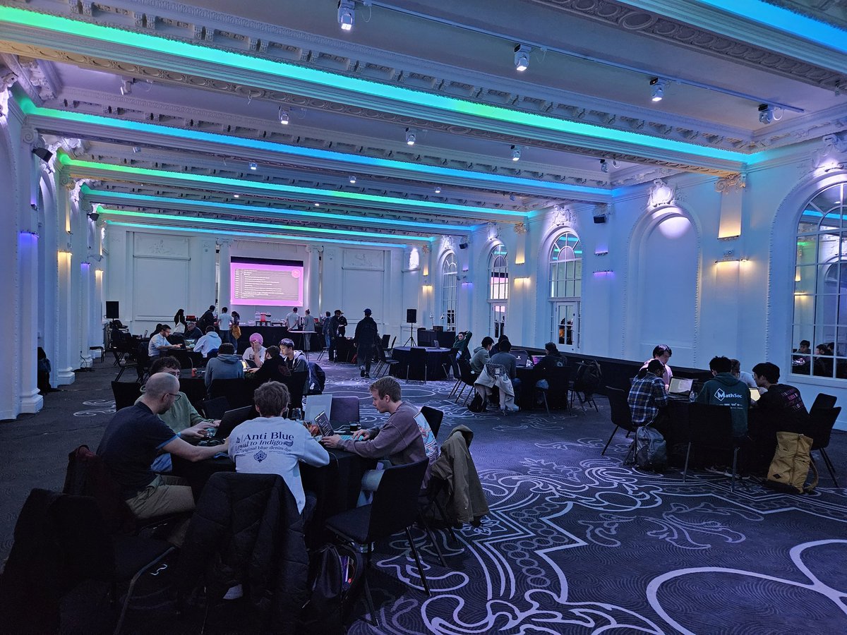 NEARDevHub's tweet photo. Last night of the @encodeclub @ETHLDN Hackathon. 🚨

Keep up the great work, hackers!💪

Now, a quick recap of what our DevRels experienced this weekend.
🧵

#NEAR #NEARDevHub #ETHLDN #hackathon #London https://t.co/LtDCLpk3uw