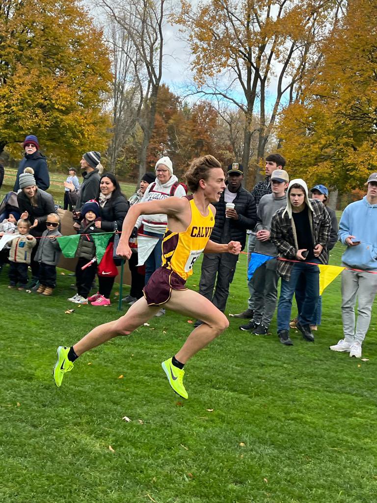 DrWiebeBoer's tweet image. Great victories today for our men and women’s @CalvinXC_TF teams at the @MIAA1888 championships.   Brings back memories of 30 years ago when I came 3rd as part of a 1-5 @Calvin_Uni sweep