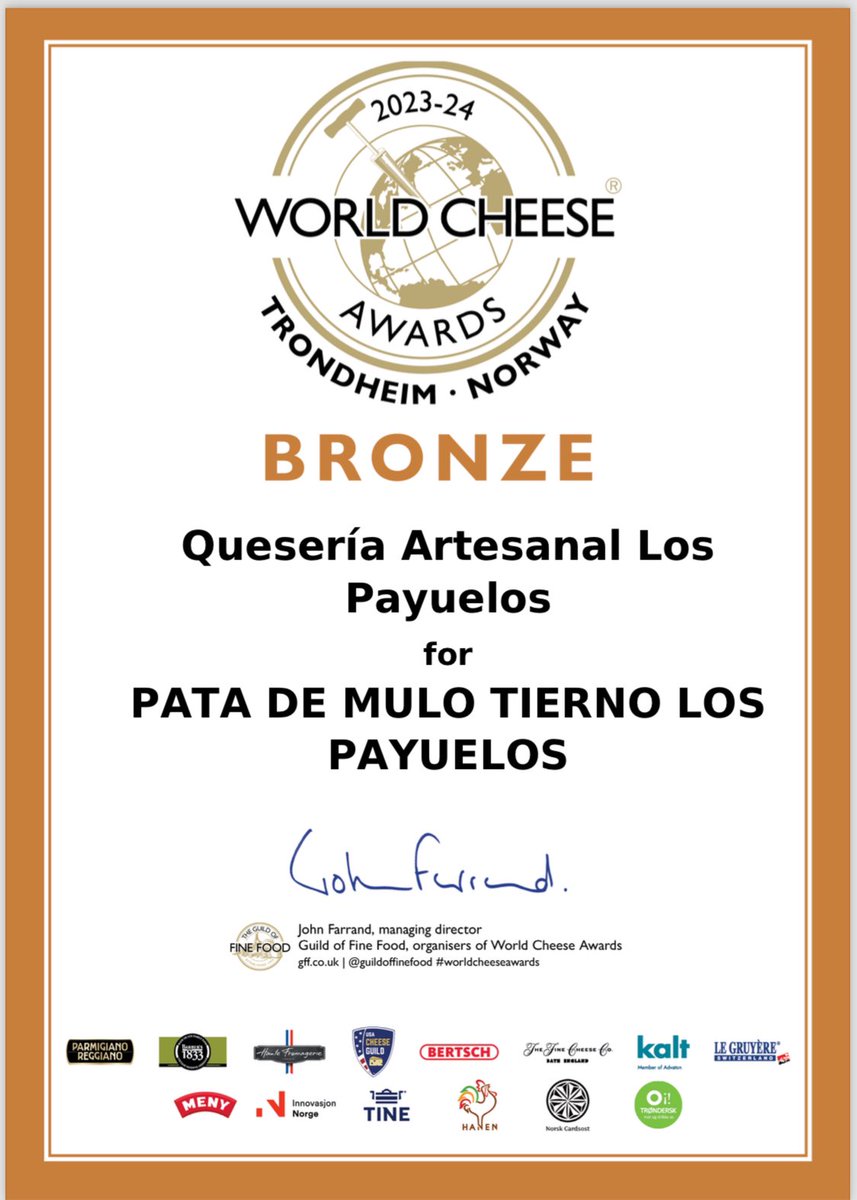 LosPayuelos's tweet photo. Emocionadísimos en la tarde de hoy con las noticias que nos llegan de Noruega. Se han fallado los premios del World Cheese Awards, concurso de quesos más importante del mundo, y estamos contentísimos y orgullosos del reconocimiento tan grande que se hace a nuestro trabajo. https://t.co/C3m6QZUzy1