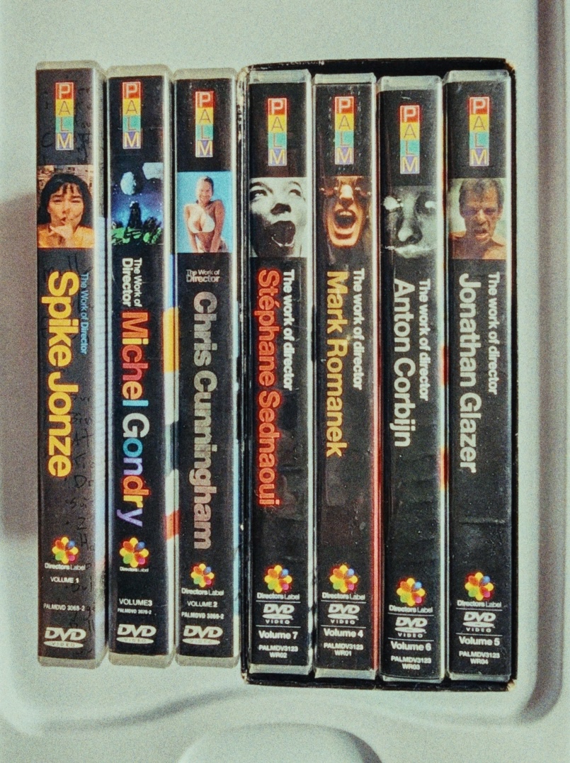 William Wilkinson (@willw) on Twitter photo Today is the 20th anniversary of the Directors Label DVD series. They have been out of print and hard to find for years, but luckily they can now be found in entirety on Archive:
archive.org/details/@direc… Today is the 20th anniversary of the Directors Label DVD series. They have been out of print and hard to find for years, but luckily they can now be found in entirety on Archive:
archive.org/details/@direc…