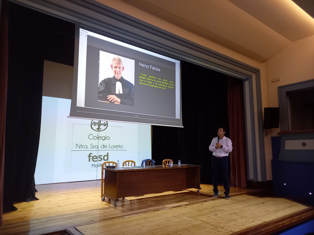 Society of Catholic Scientists - Sección Española (@scsesp) on Twitter photo Excelente acogida por parte de Elena Casado del colegio Nuestra de Loreto (loretomadrid2.fesd.es). Unos 100 alumnos de 4ESO y 1Bach asistieron a la charla sobre la complementariedad entre ciencia y fe que impartió <a href="/ECienciayfe/">Enrique Solano. Ciencia y Fe</a> el pasado viernes Excelente acogida por parte de Elena Casado del colegio Nuestra de Loreto (loretomadrid2.fesd.es). Unos 100 alumnos de 4ESO y 1Bach asistieron a la charla sobre la complementariedad entre ciencia y fe que impartió <a href="/ECienciayfe/">Enrique Solano. Ciencia y Fe</a> el pasado viernes