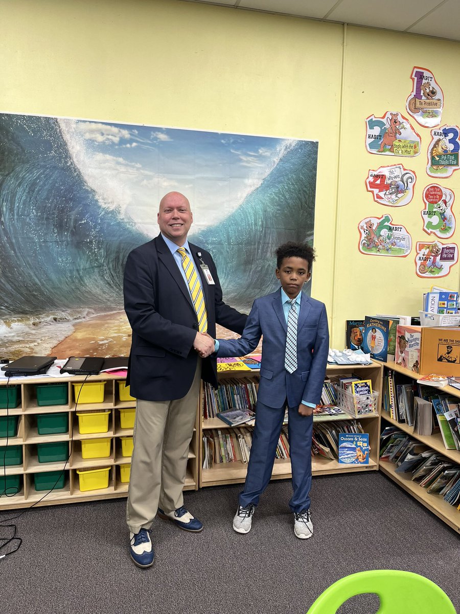I think it is neat when students dress their best and tell you they want to be like you when they grow up. <a href="/HunterPrincipal/">Hunter GT-AIG Elem</a> <a href="/WCPSS/">Wake County Public School System</a> <a href="/CentralWCPSS/">Central Area</a> <a href="/wcpssmagnets/">WCPSS Office of Magnet Schools (Choice Schools)</a> #SOARhigh ⭐️ 🦅