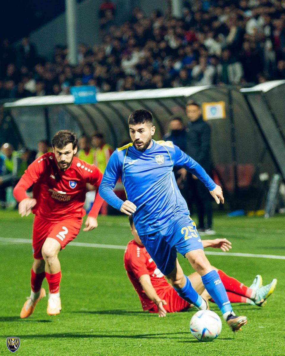 officialPAPU's tweet photo. I would like to express my feelings regarding today’s match and apologize to the fans for the defeat. No player was worthy for protecting the honor of this team today. The only thing I can say is that there are many games ahead where we need your support! 💙💛 https://t.co/O1fUFEICUi