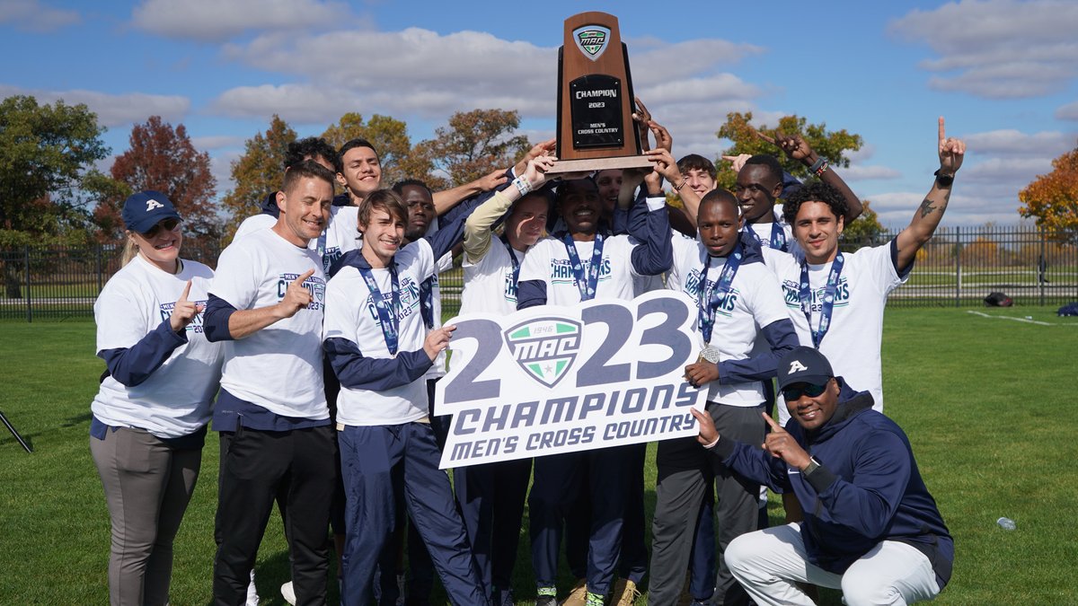 Akron Zips Track/CC tweet media
