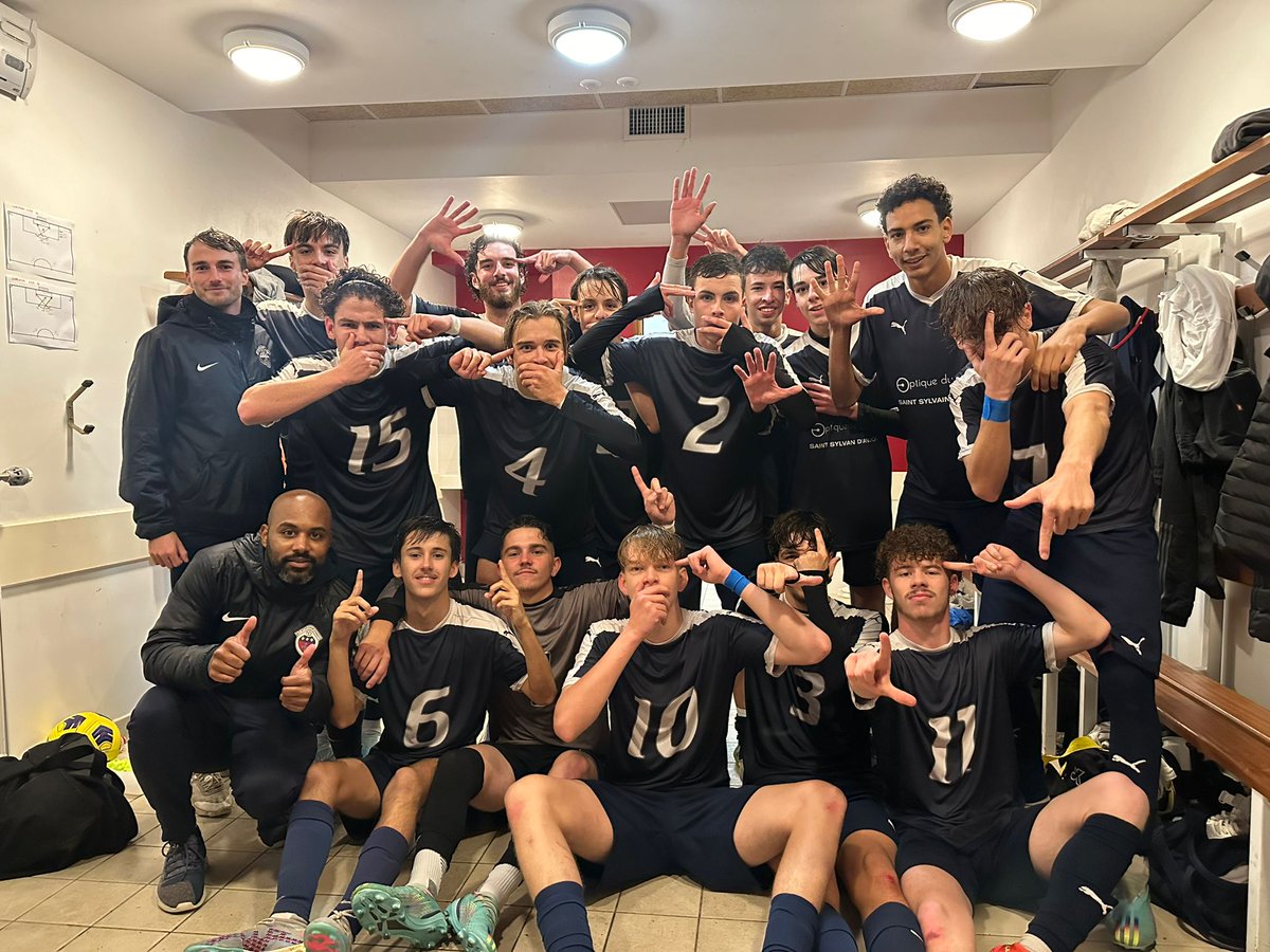 FootStSylvain's tweet photo. Direction le 5ème Tour de la Gambardella pour nos U18 vainqueurs aux TAB 4-2 👏 avec 1 TAB arrêté par Hugo 💪
2-2 vs le temps réglementaire après avoir été menés 0-2. 
Bravo à Guillian (éducateur) et aux joueurs pour cette belle aventure qui continue 👍
#Gambardella https://t.co/15gbqVP5kW