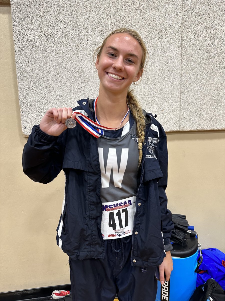 Congratulations to Madison Cross on qualifying for state cross country next weekend!  19:45 and a16th place finish today at Nixa.  Titan Nation is very proud of your effort! ⁦<a href="/LSWestAD/">LSW Titans Activities</a>⁩