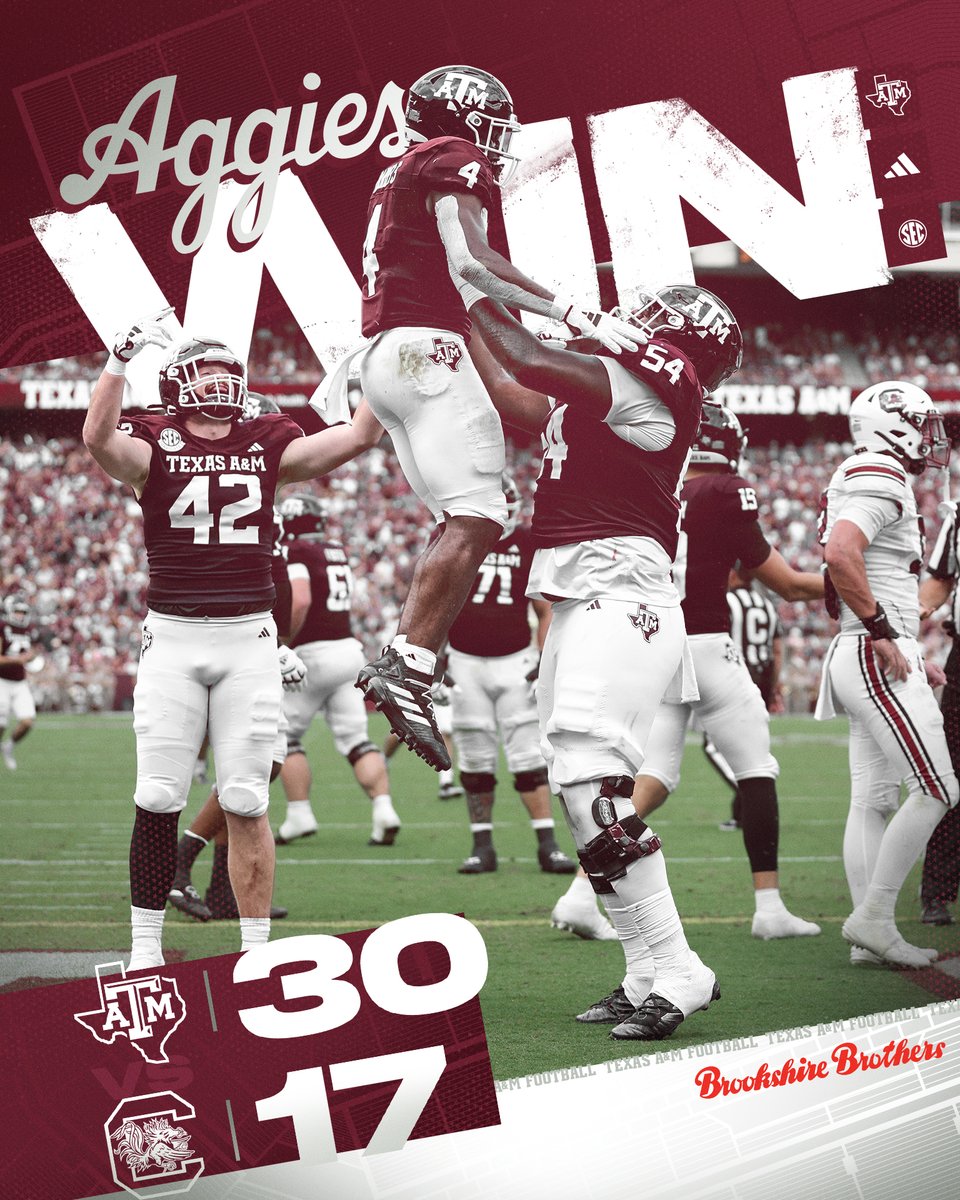AggieFootball's tweet photo. Cue the War Hymn. AGGIES WIN! 

#BTHOsouthcarolina ✅ https://t.co/rCn550vXLj