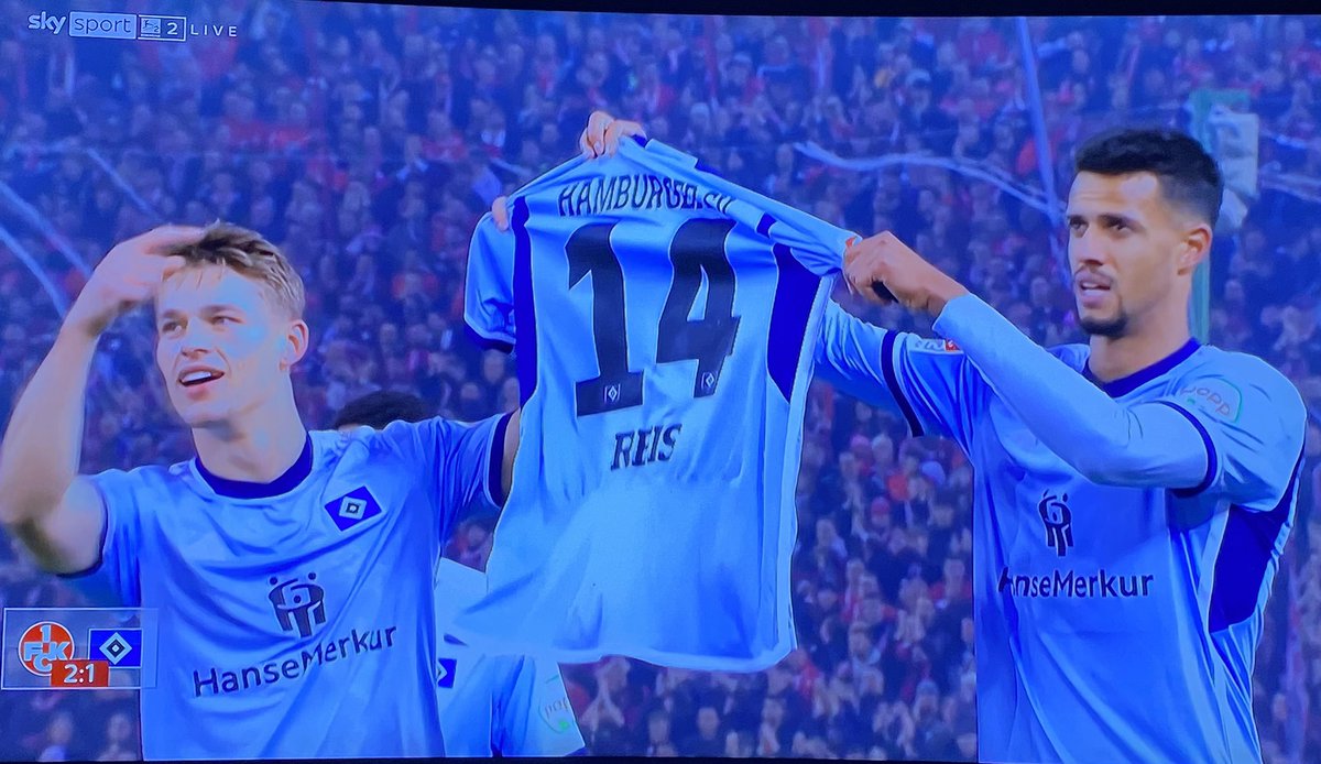 Die Szene der Halbzeit. One Family💙
#HSV #NurderHSV #FCKHSV