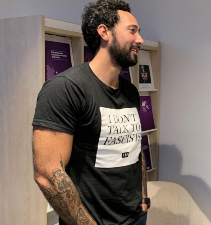 Només per unes cançons 
et volgueren castigar 
jutjar i empresonar
per així donar lliçons 
amb sa llei de “per coions”
de jústicia antagònic,
tu has esdevingut icònic 
de lluita i llibertat 
a ca teva ja has tornat  
benvingut Josep <a href="/valtonyc/">Josep Valtònyc</a> 

#Valtònyc  #welcomehome