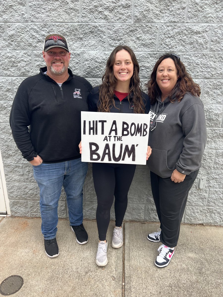 UIndy Softball tweet media