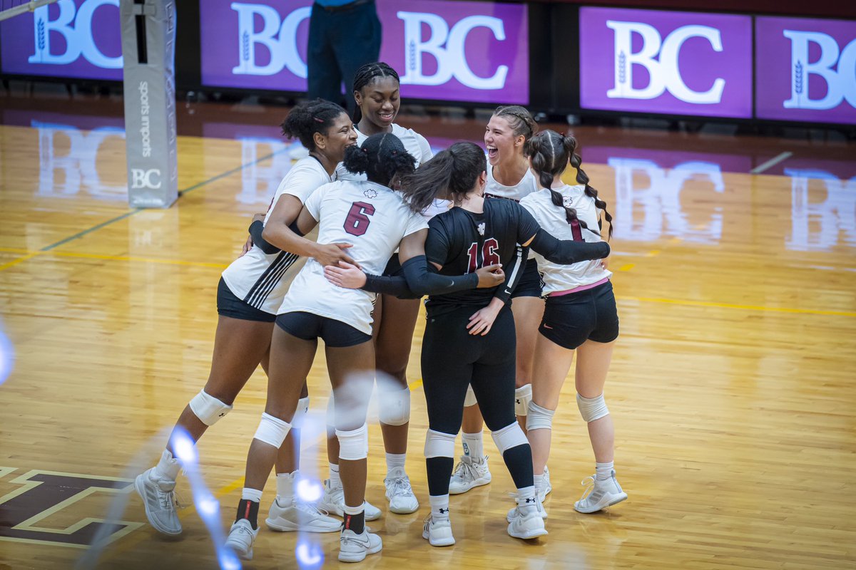 DOWN GOES OTTAWA!

<a href="/ThresherVB/">Bethel College Volleyball</a> has defeated Ottawa in five sets, snapping an 18-game losing streak to the Braves. Signature win for @coachleakeBC and the program. #WeAreThreshers