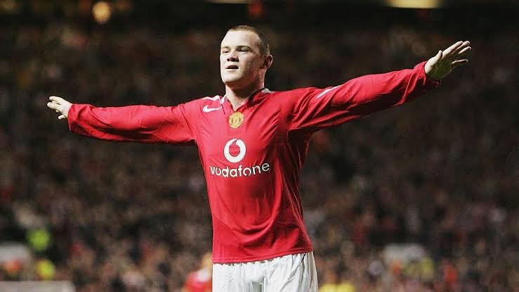 UtdXclusive's tweet photo. 🗣 Wayne Rooney: 

“I'll be watching the Manchester derby on Sunday. Manchester City will always be a small club. A few years of success won't make us forget about their past. Manchester will always be red.” #mufc https://t.co/sYD6rZkEXd