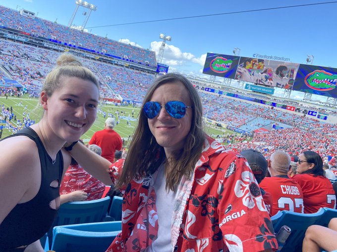 GO DAWGS!!!!!!  W- @katiexkinz  #GoDawgs https://t.co/DnZKs4E6Oo<a href="/tag/godawgs"class="tags">#GoDawgs</a>