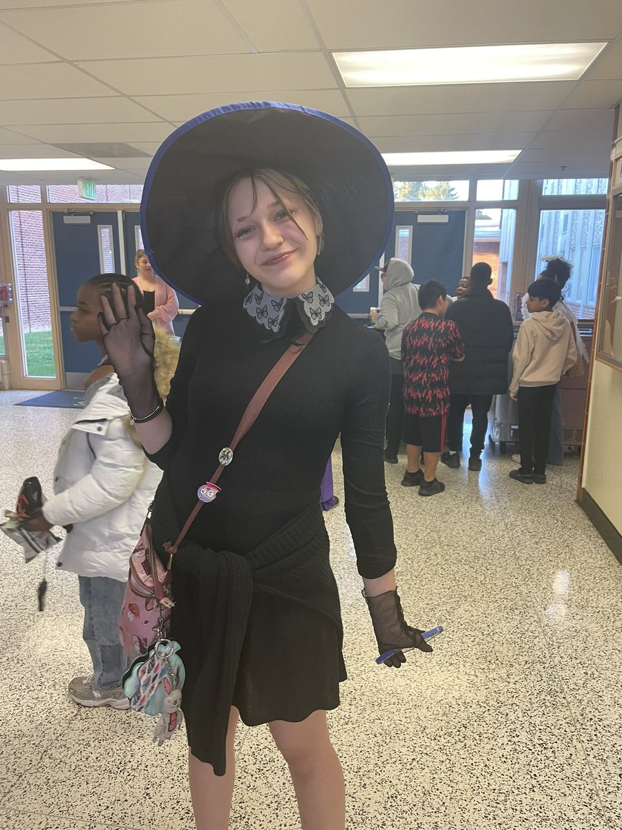 We can’t disguise how much fun we had at our fall dance @fms_bcps! Thanks to Student Council and <a href="/FMSDragonsPTA/">Frankin Middle PTA</a> for a great event! <a href="/SchifferB/">Brian Schiffer</a> <a href="/Fschrader1/">Felicia Schrader</a> <a href="/twelzant/">Teddy Welzant</a>