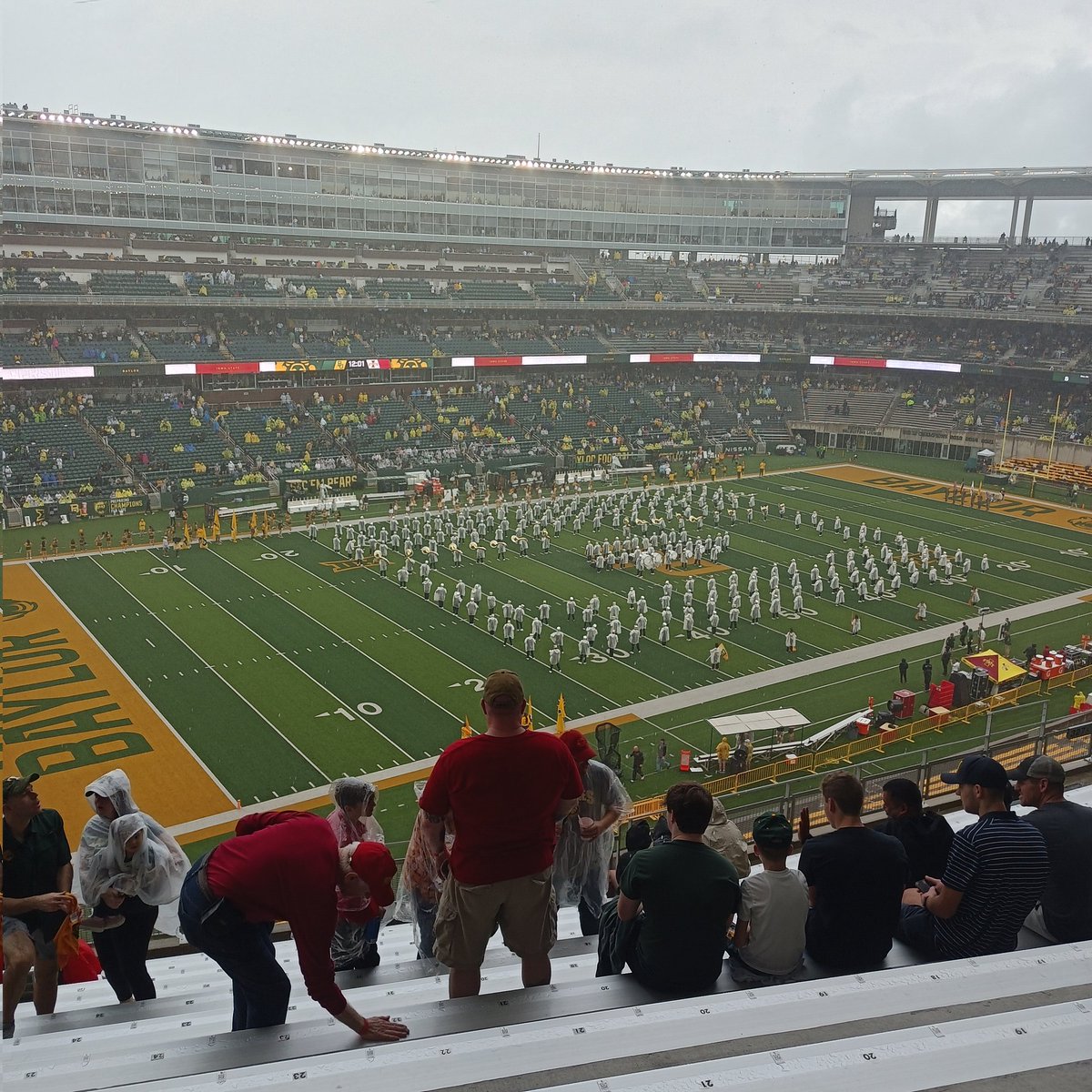 JimyLincoln's tweet image. #BaylorHomecoming #SicEmBears