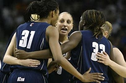 Daniela Gonzalez tweet media