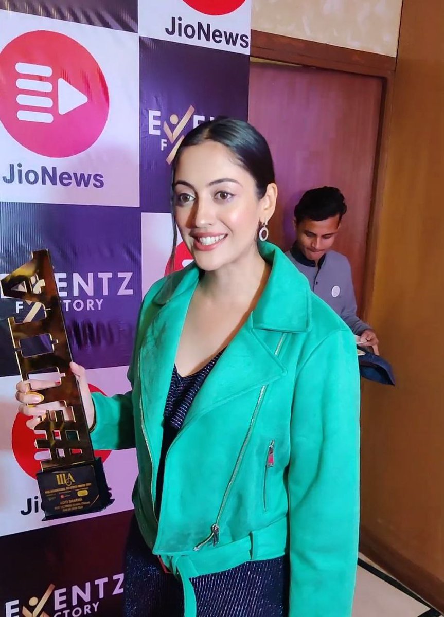 Ria/karanvir.vibez tweet media