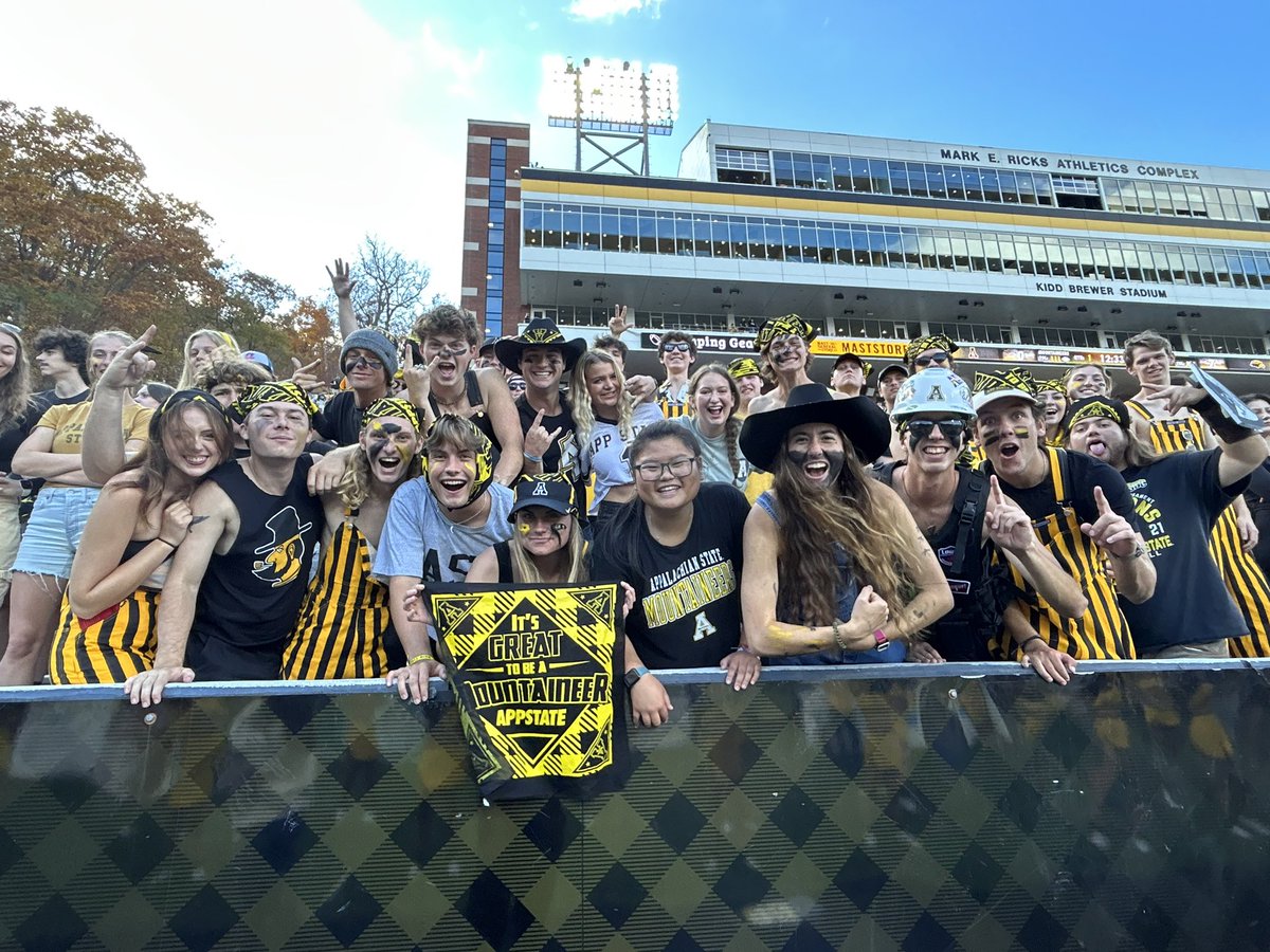 Nomads Ultimate tweet media