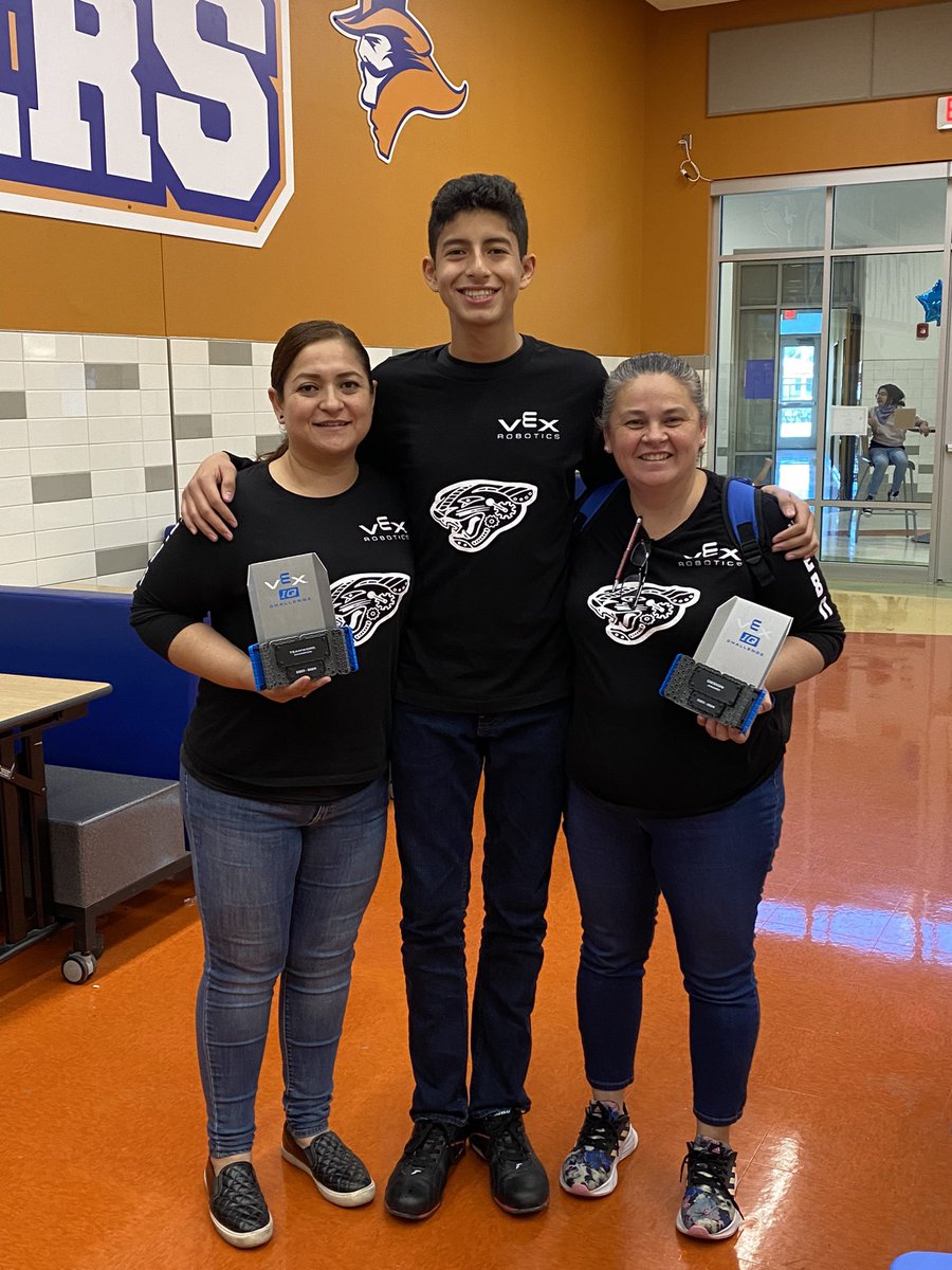 Congratulations to both our robotics teams for placing 1st and 2nd at today’s competition! We also received the design award! <a href="/North_Loop_ES/">North Loop ES</a> <a href="/loop_north/">NorthLoopLibrary</a> <a href="/YsletaISD/">Ysleta ISD</a> <a href="/YISDInnovLearn/">YISD Innovative Learning</a>