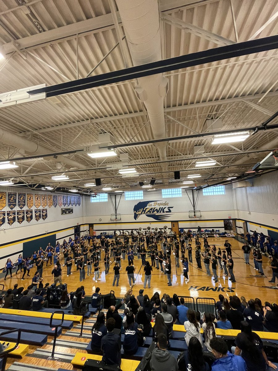 nimitzHSband's tweet photo. Highlights from Go Irving Reimagined! The Nimitz Band enjoyed seeing future Vikings at Bowie, de Zavala, and Lamar Middle Schools! #nimitznation #nimitzvikingband #ALLN #goirving @IrvingISD @NimitzVikings @VikingDirector @IISDMagdaHdz https://t.co/TZBLXfl0zI