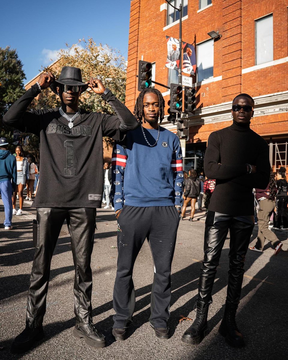 pengblackboy's tweet photo. Senegal for the Win! 🇸🇳✨ https://t.co/UvoE8RvWNu