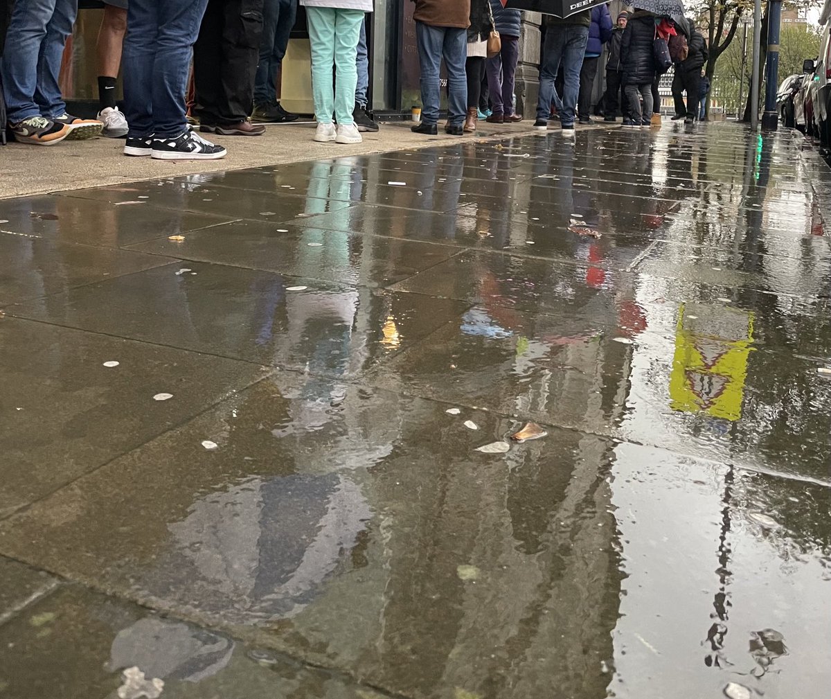 #pulpedfiction ⁦<a href="/davidshrigley/">David Shrigley</a>⁩ thank you