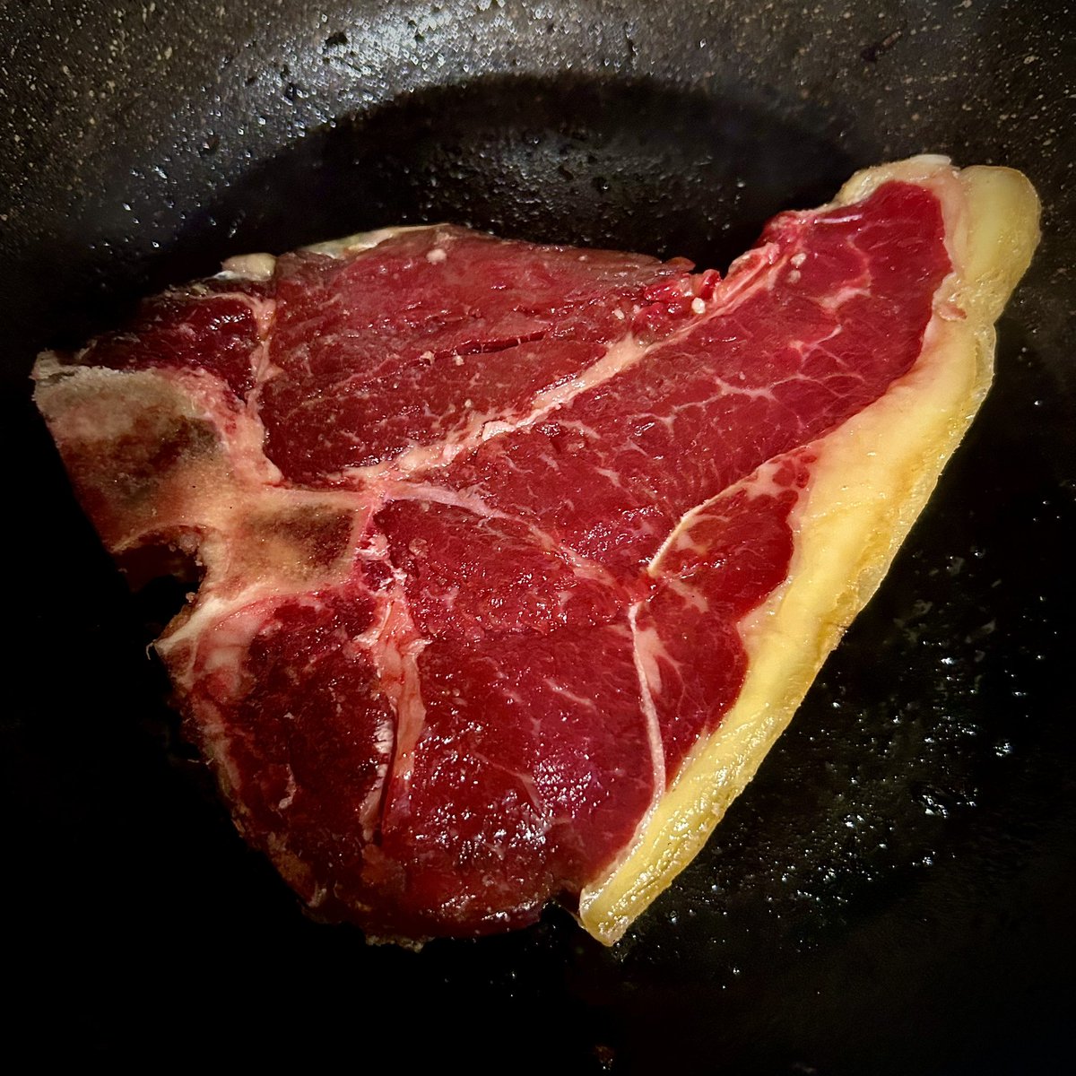 verminmark's tweet photo. Splurged a bit at @butchersquarter pricey but such a good steak! 🤤
#tbone #tbonesteak #steak #foodporn https://t.co/6CGgVFlvNX