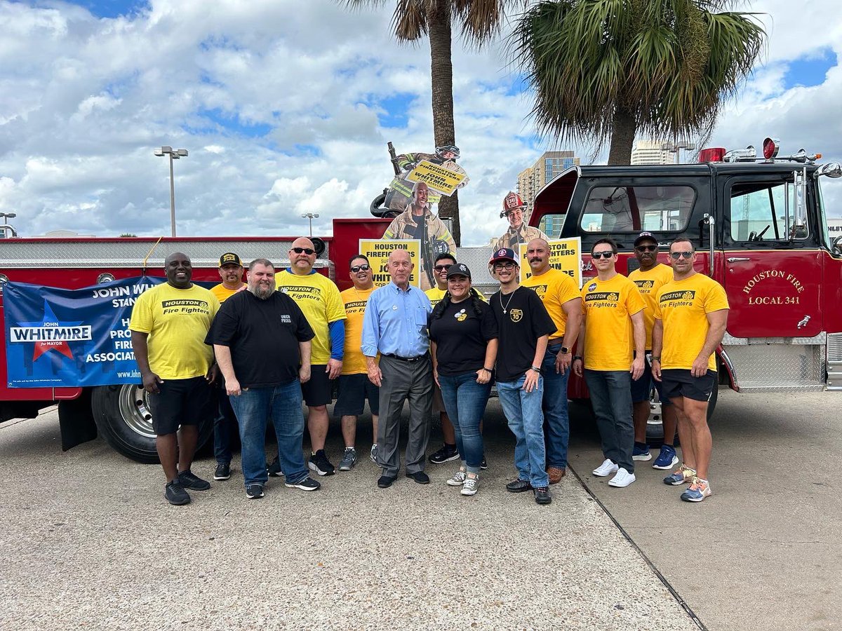 whitmire_john's tweet photo. Thank you everyone who came out to vote with me and special thanks to Congresswoman Sylvia Garcia, Senator Carol Alvarado, HOPE and Houston firefighters. https://t.co/OzIGwdT4SB