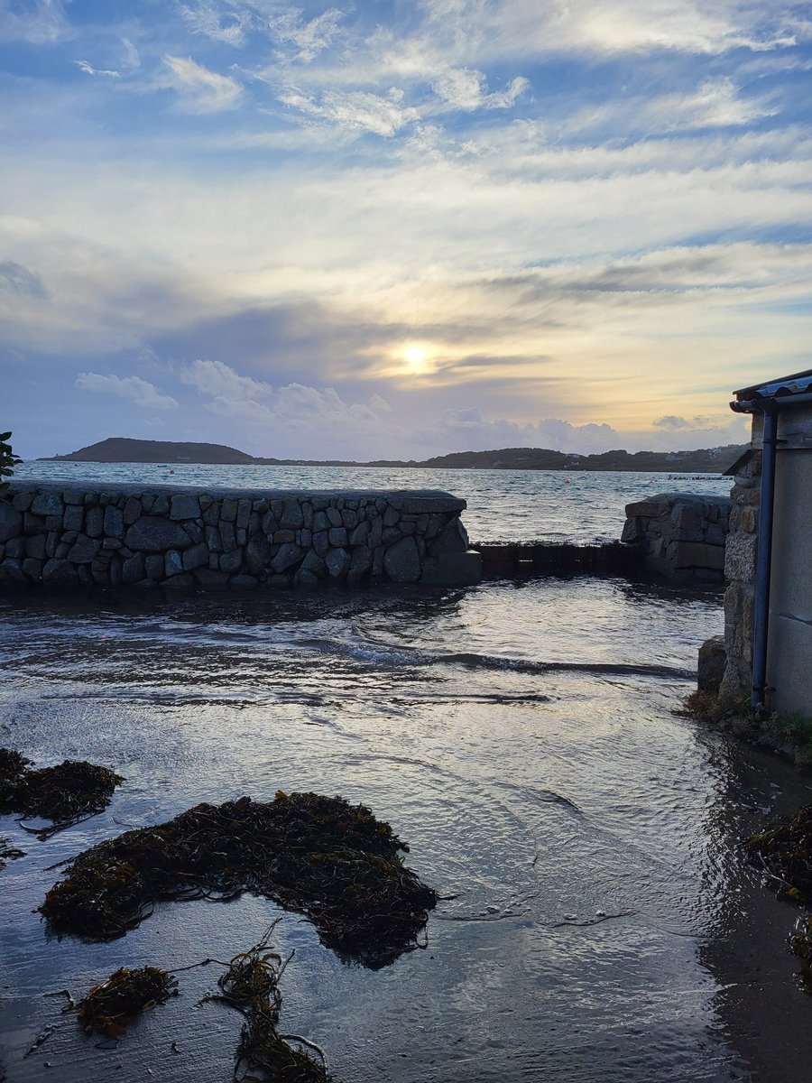 Amelia Mills (@ameliamills1) on Twitter photo High tide on <a href="/TrescoIsland/">Tresco Island</a> tonight! Thankfully the tide subsided enough so we could get to the pub to watch the #RWCFinal Come on <a href="/NZRugby/">New Zealand Rugby</a> !! High tide on <a href="/TrescoIsland/">Tresco Island</a> tonight! Thankfully the tide subsided enough so we could get to the pub to watch the #RWCFinal Come on <a href="/NZRugby/">New Zealand Rugby</a> !!