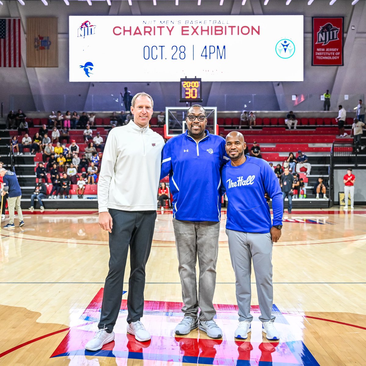 Pirates 🏴‍☠️ 

#HALLin 🔵⚪️