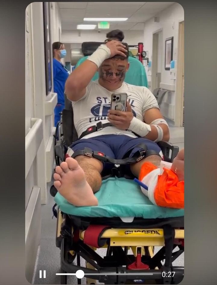 St. Paul Football⚔️🏈 
Toughness, Strength, Brotherhood!! Captain Christian Melendez cheering on his fellow Swordsmen Would not leave until Victory was sealed!⚔️🙏🏈
St. Paul Football. ⚔️⚔️

God✝️, Country, St. Paul 
#Brotherhood 
#BeASwordsmen #StPaulFamily #SwordsUp⚔️