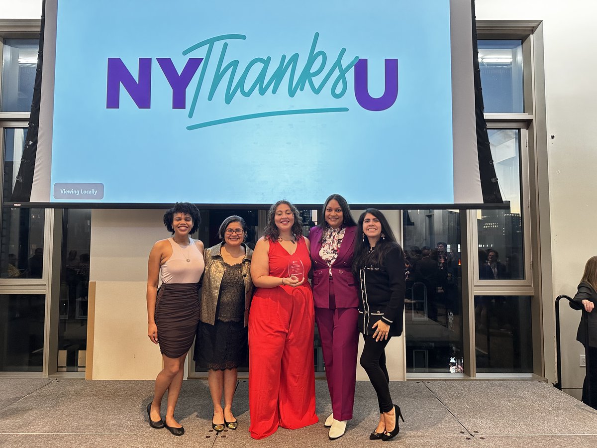 NYUAlumni's tweet photo. Today during #NYUAlumniWeekend we had the privilege of honoring an impressive slate of #NYUAlumni for their dedication, service, and creativity to the #NYU community. Learn about who these talented alumni are: https://t.co/tA3txsImNc https://t.co/iDrqOTnVU5