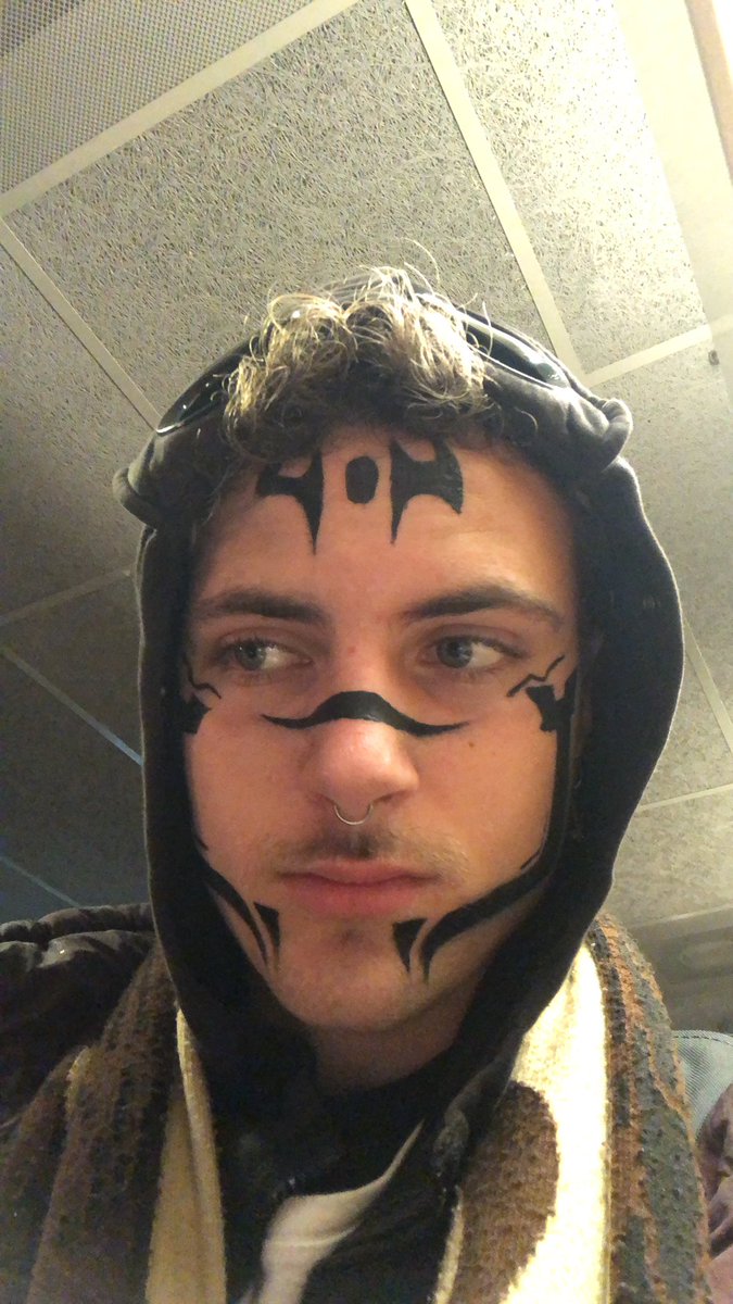 Mannen zijn sukuna deze halloween