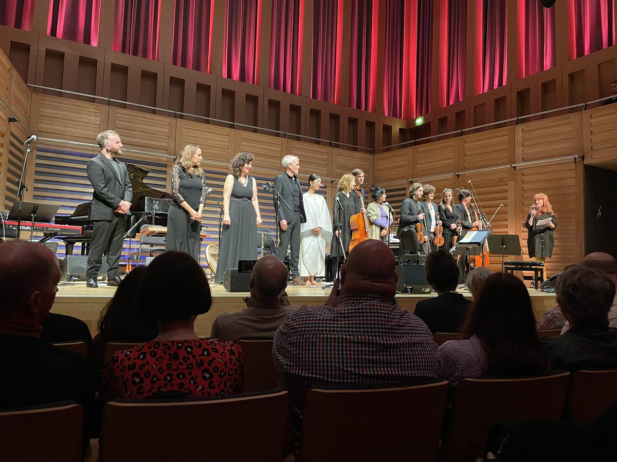What a night!! THANK YOU to the most incredible artists & teams at @BBCRadio3 & @KingsPlace AND thank you to you all for coming 💫🌙 Relive the show on #NightTracks 6-8th November 11pm on #BBCRadio3 @Mayaqanun @hatis_noit #JohnFoxx @ShahabiShida @RuisiQuartet @doverandover