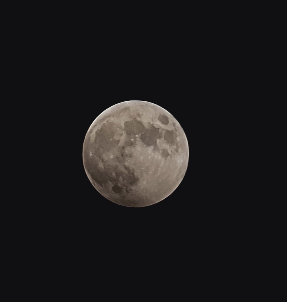 am_ber10582662's tweet photo. #28ottobre
#eclissi
#Eclipse2023
Ore 21                             Ore 22.26 https://t.co/ex181Jsrvt