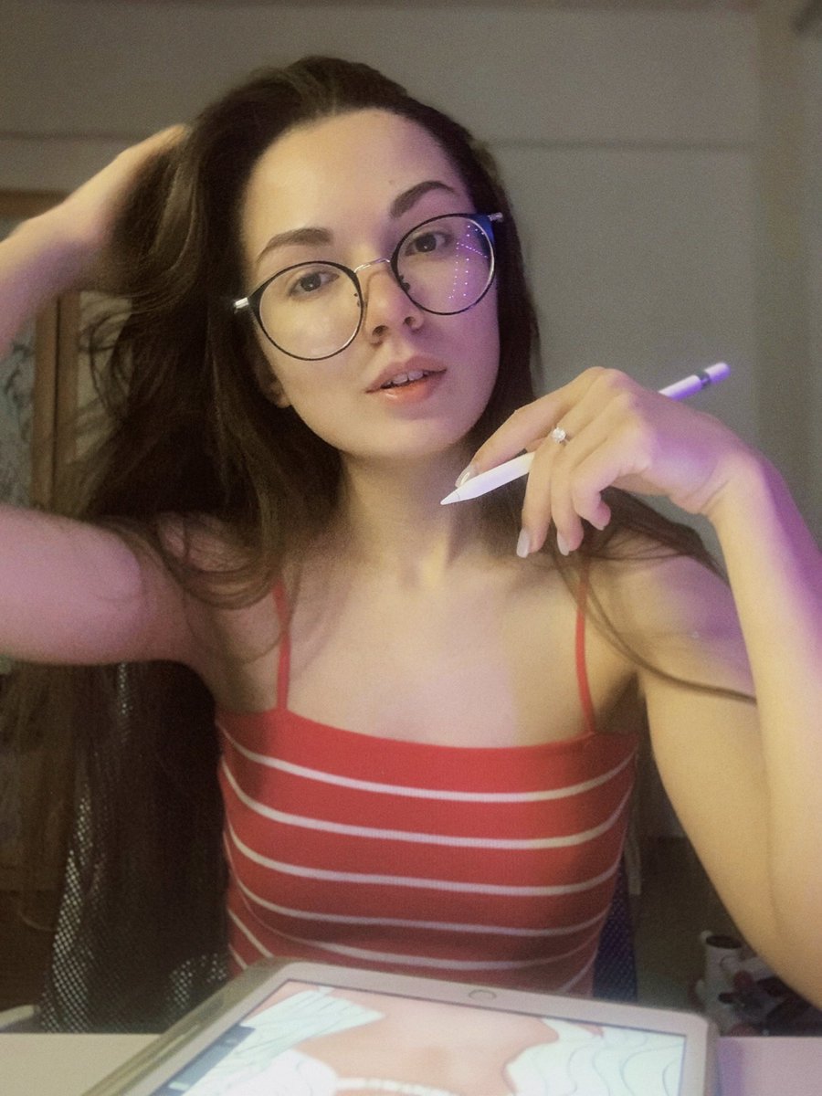 𝐍𝐚𝐭𝐚𝐥𝐢𝐞 𝐅𝐚𝐰𝐧𝐬 tweet media