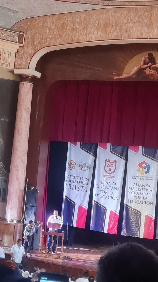 Enhorabuena a la Agrupacion Política Estatal Alianza por la Educación #Coahuila <a href="/mrikelme/">Miguel Riquelme</a> <a href="/manolojim/">Manolo Jiménez Salinas</a> <a href="/cmoreira38_5/">carlos</a>