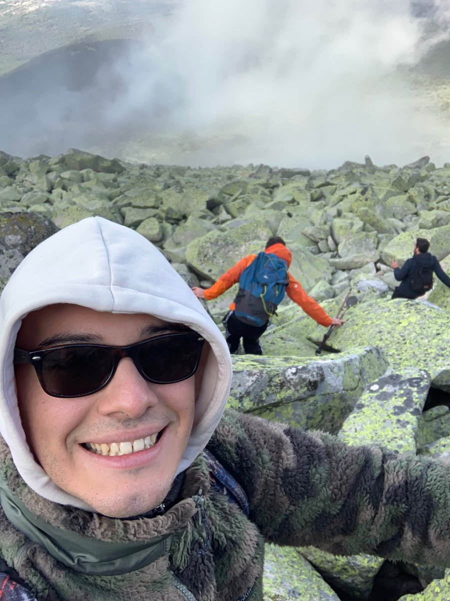 javihardcode's tweet image. Today, representing @CEMFInews at Madrid’s highest point 🏔️ Peñalara!