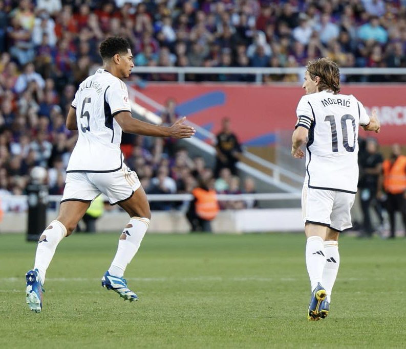 lukamodric10's tweet image. Hala Madrid!🤍 @BellinghamJude