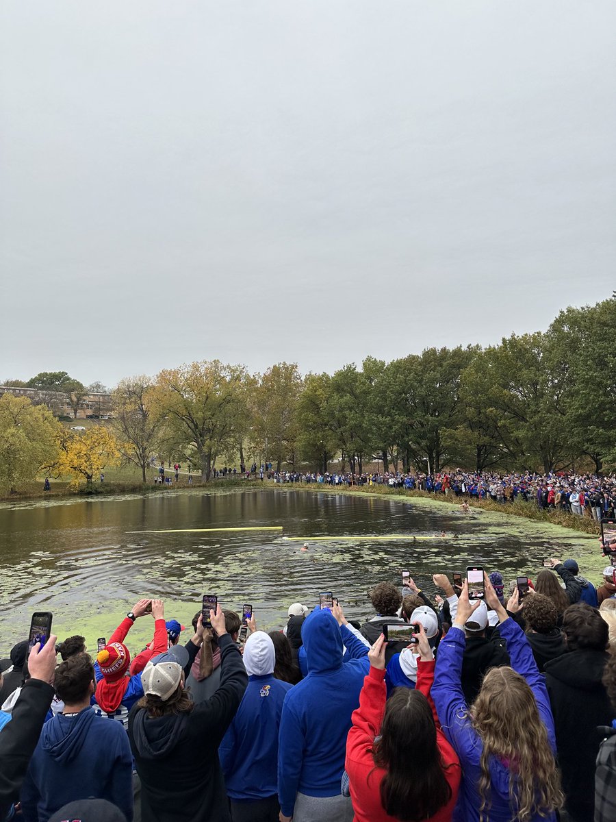 max_olson's tweet image. Fun times at a lake