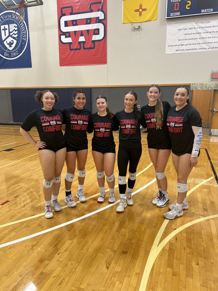 Thank youuuu seniors!!!🤘🏽🤘🏽🥲