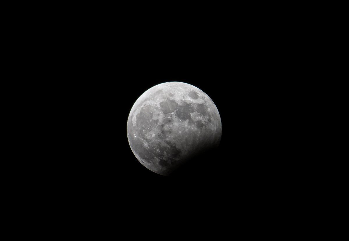 #Eclipse2023 #EclipseLunar #Luna #Lunallena #FullMoon #Eclipse #MoonEclipse #cielosesa #ThePhotoHour