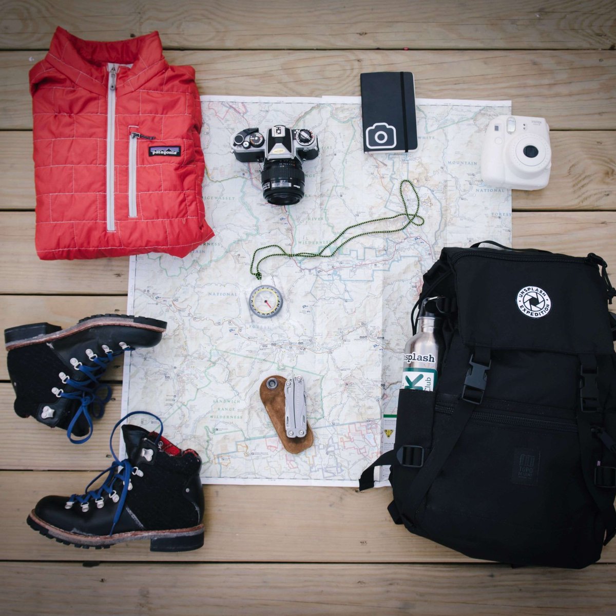 hinterback's tweet image. Never trust a backpacker who doesn&apos;t keep a packing list... never trust them to remember to bring all their gear, that is. 
#PackingList #Travel #TravelEssentials
buff.ly/3FsVbJW