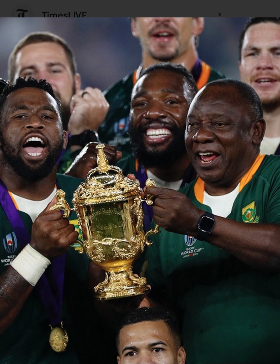 goolammv's tweet photo. President Cyril Ramaphosa, the only president in the history of Rugby, to be two time rugby World Cup champion President 

PHAKAMA RAMAPHOSA PHAKAMA!!!! 

#RWC23 #Springboks #NZLvRSA https://t.co/sdR6Vag5fR