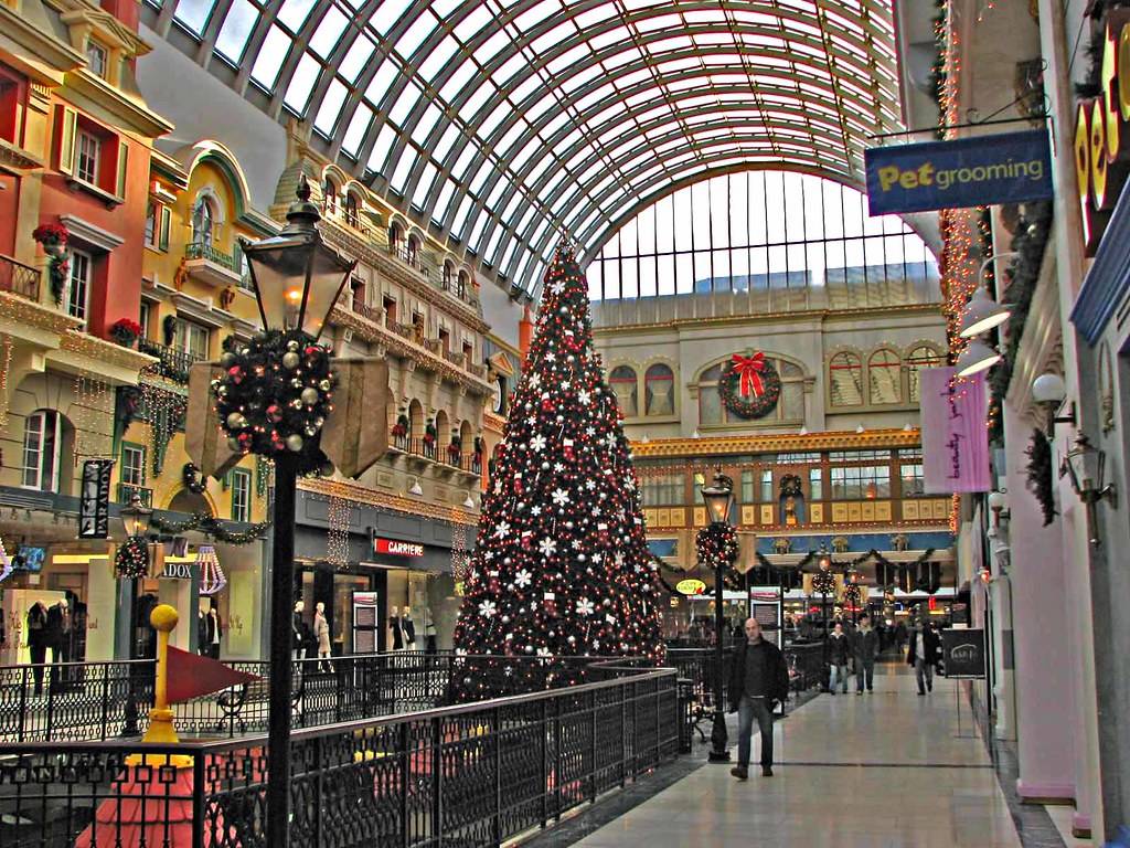 You can find us spreading some musical Christmas cheer inside <a href="/official_WEM/">West Edmonton Mall</a> on Europa Boulevard on the following dates and times: Nov 19 (12:00 - 2:30), Nov 26 (12:00 - 2:30), Dec 3 (12:00 - 2:30), Dec 10 (3:30 - 6:00) and Dec 17 (3:30 - 6:00). #christmasisforcaroling